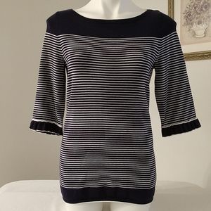 Lilly Pulitzer ruffle sleeve sweater size Medium